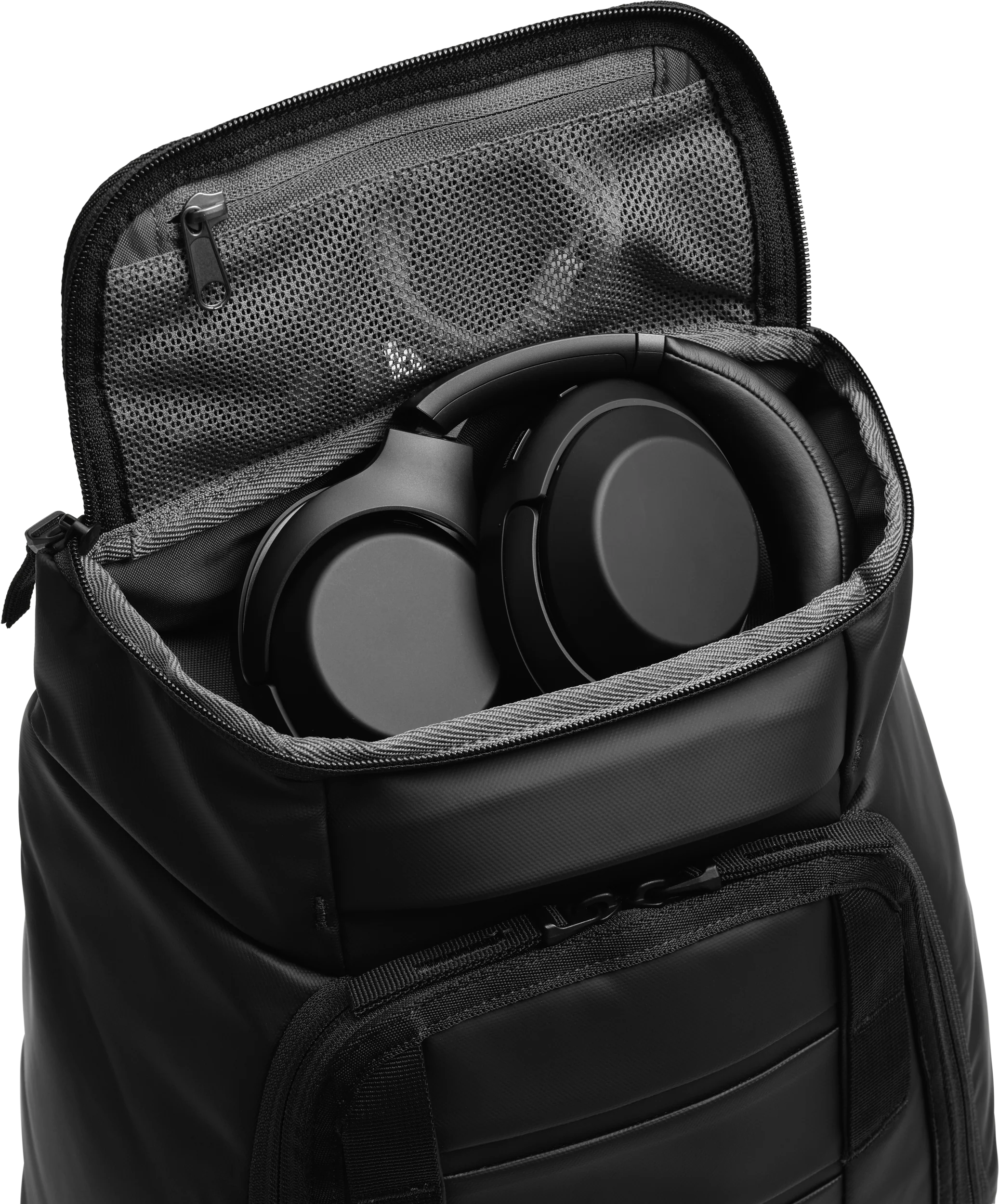 D_b_  Hugger Backpack 25L - Image 8