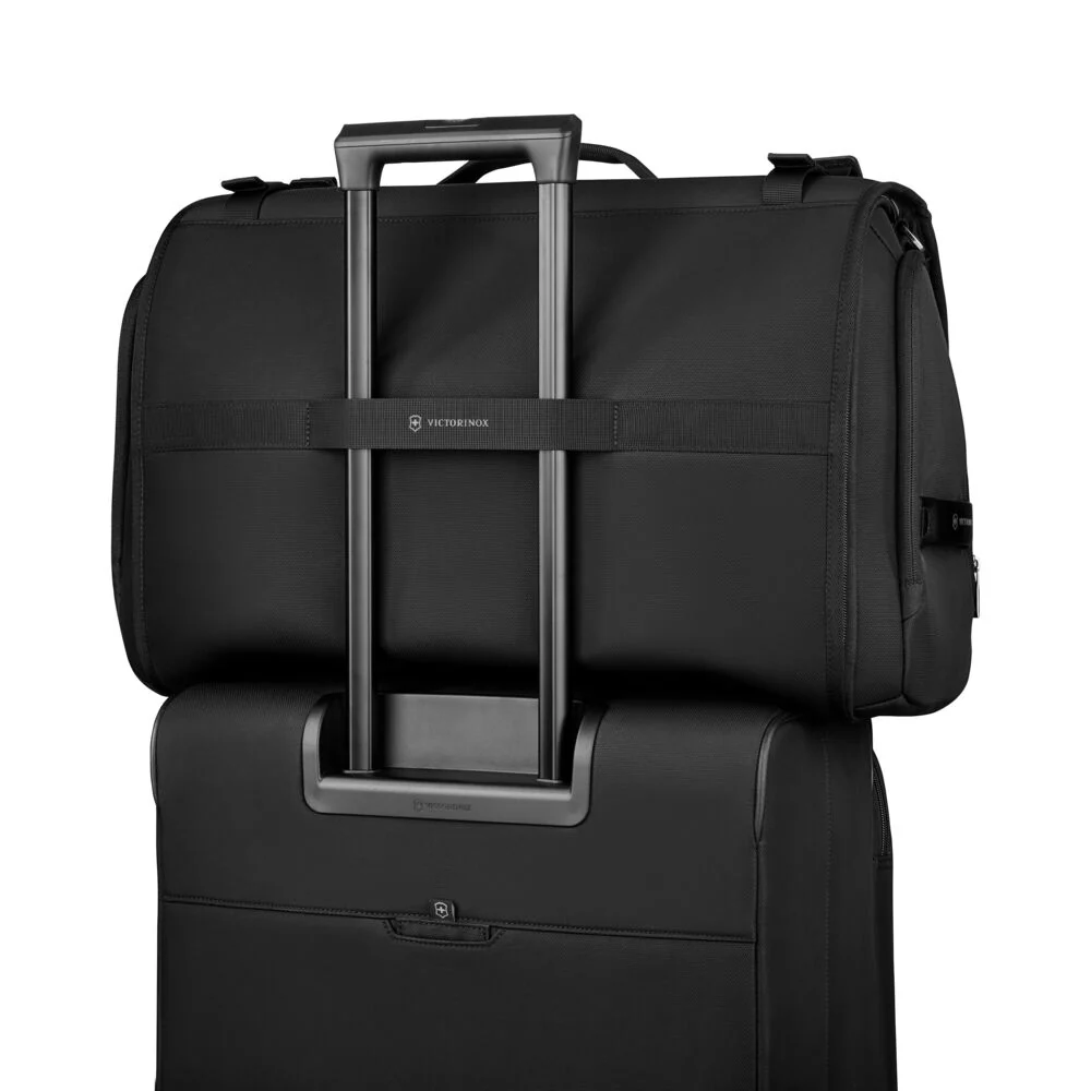 Victorinox Crosslight Garment Bag - Image 3